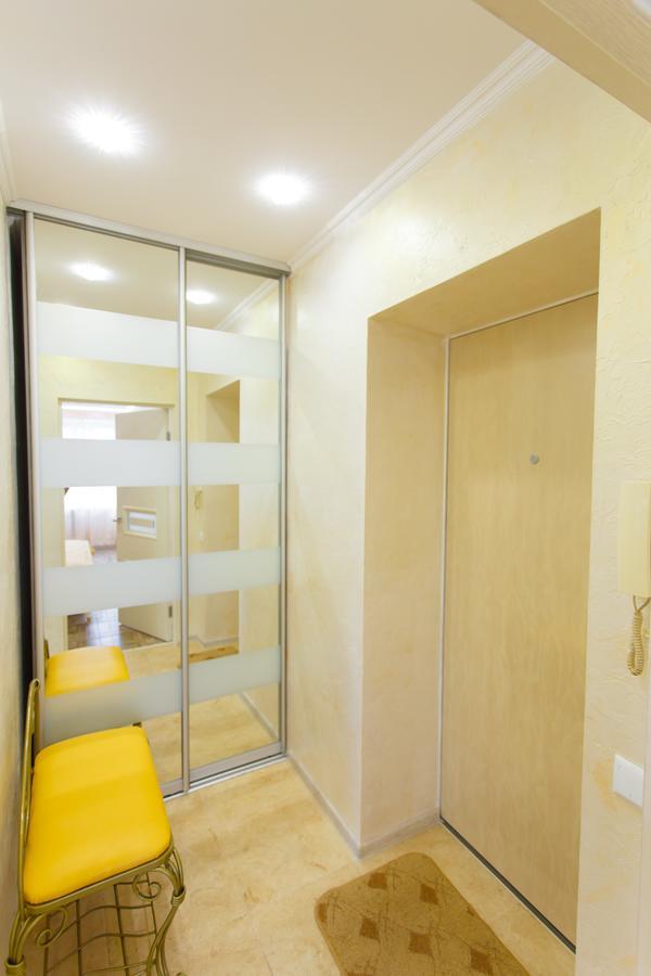 Apartment Near Railway Station Kiev Exterior foto